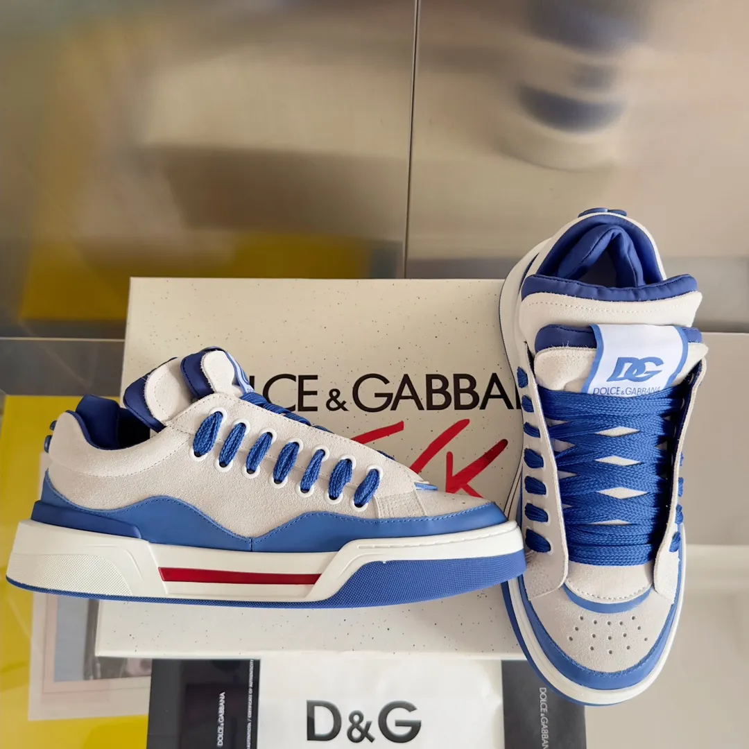 Factory price: 458💰D&G's latest Cushion series casual sports shoes, dad shoes, running shoes, original purchase and development, production, handmade, but always looking to the future. The new Cushion sneakers feature a two-tone suede upper accented by a mesh contrasting printed DG cross logo on the side. The lightweight, grippy rubber outsole adopts an innovative design to provide excellent performance, and the jacquard label adds timeless style. Exquisite packaging at the delivery counter🛍📦 ▪️ Fabric: Original custom-made first-layer cowhide ▪️ Lining: Original custom-made breathable towel lining ▪️ Sole: Original open-molded rubber material ▪️ Bottom thickness: 3.5CM ▪️ Size: Men's 38-45
